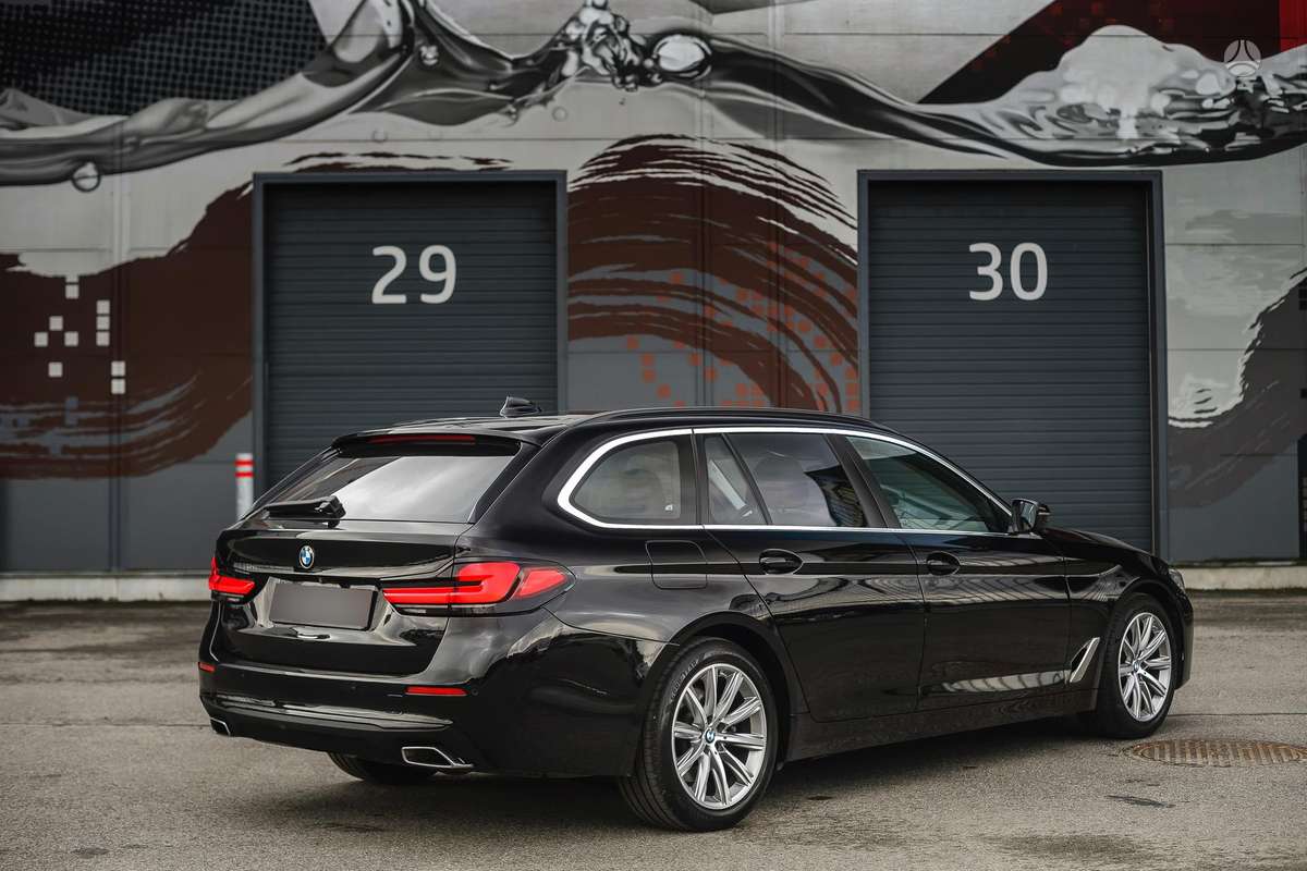 BMW 520, 2.0 l., wagon