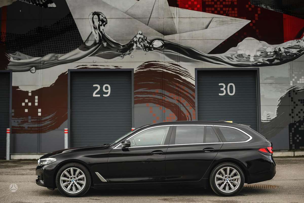 BMW 520, 2.0 l., wagon