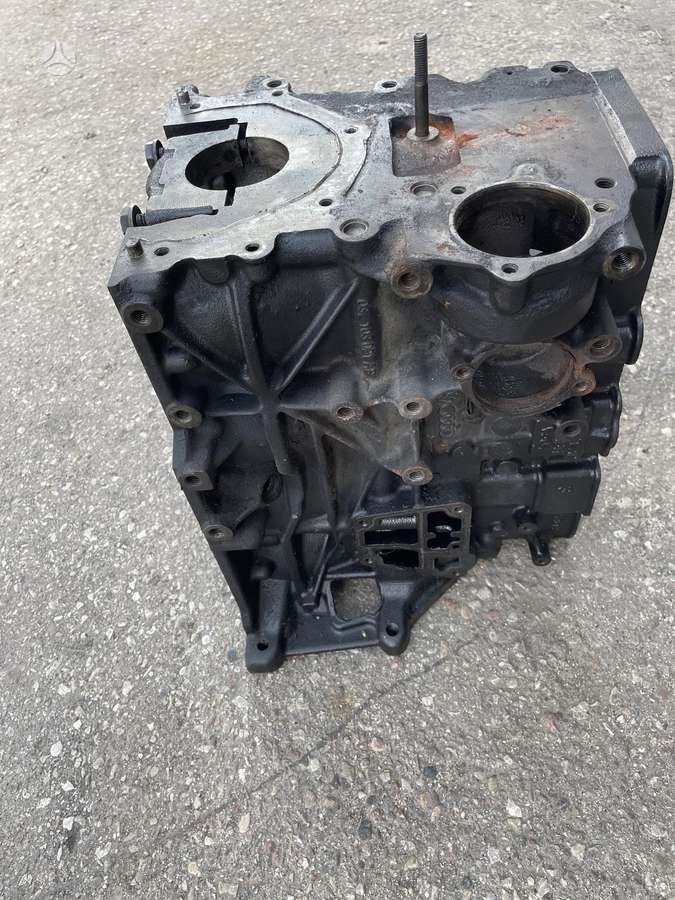 Volkswagen Crafter engine block