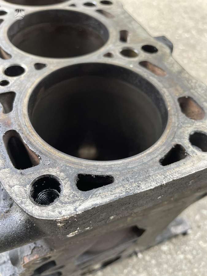 Volkswagen Crafter engine block