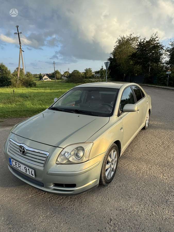 Toyota Avensis - 3