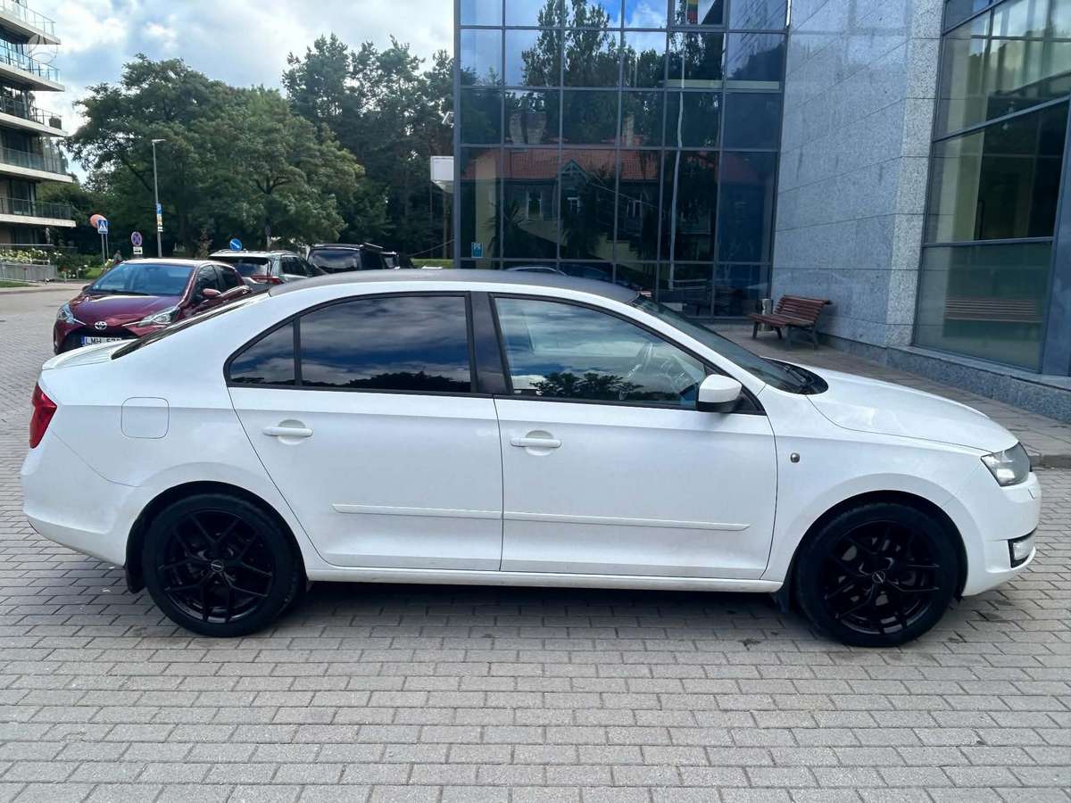 Skoda Rapid, 1.4 l., hatchback