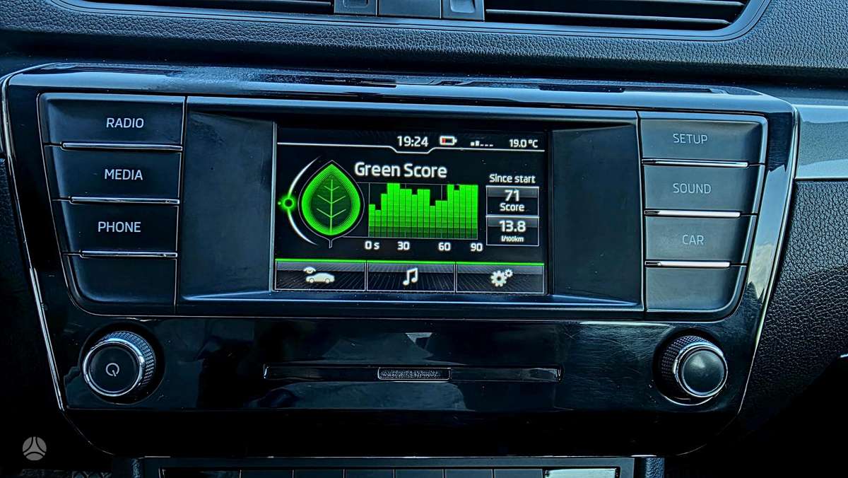 Skoda Superb, 2.0 l., hatchback