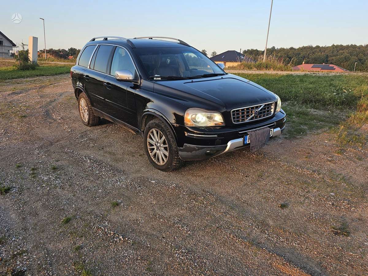 Volvo XC90 - 3
