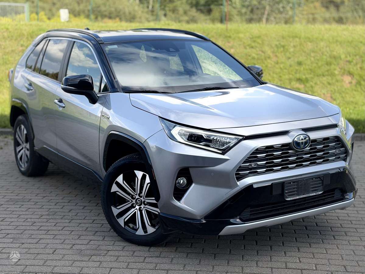Toyota RAV4 - 1