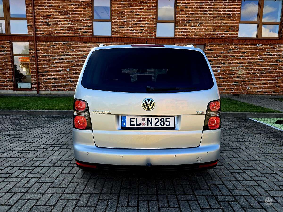 Volkswagen Touran - 7