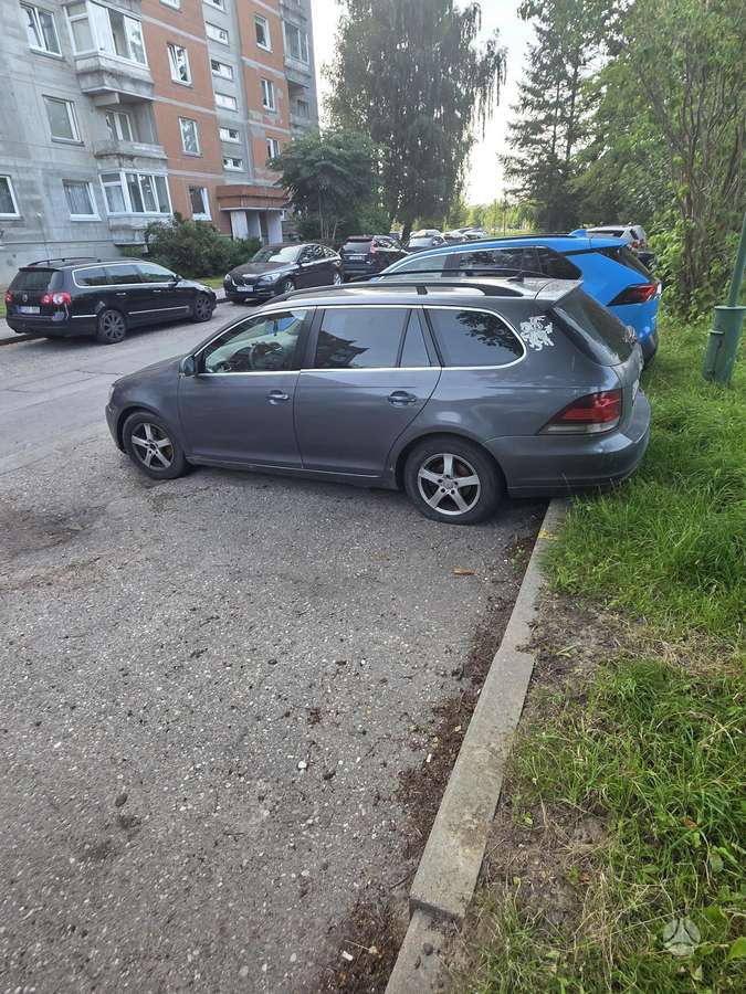 Volkswagen Jetta - 6