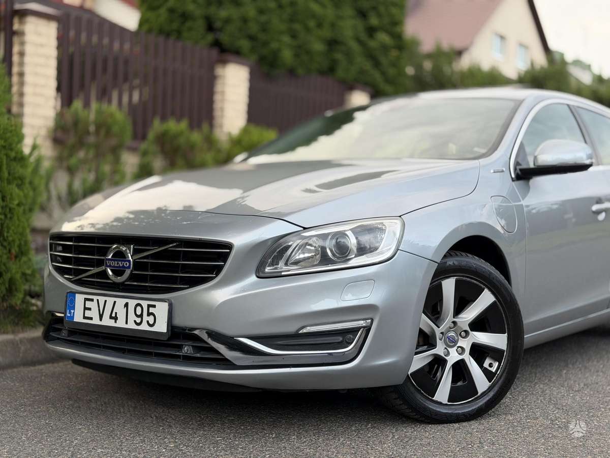 Volvo V60, 2.4 l., Универсал