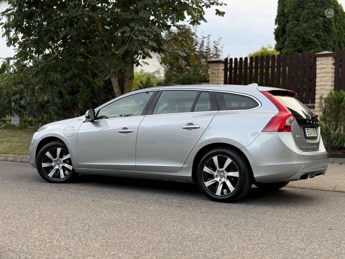 Volvo V60 - 11