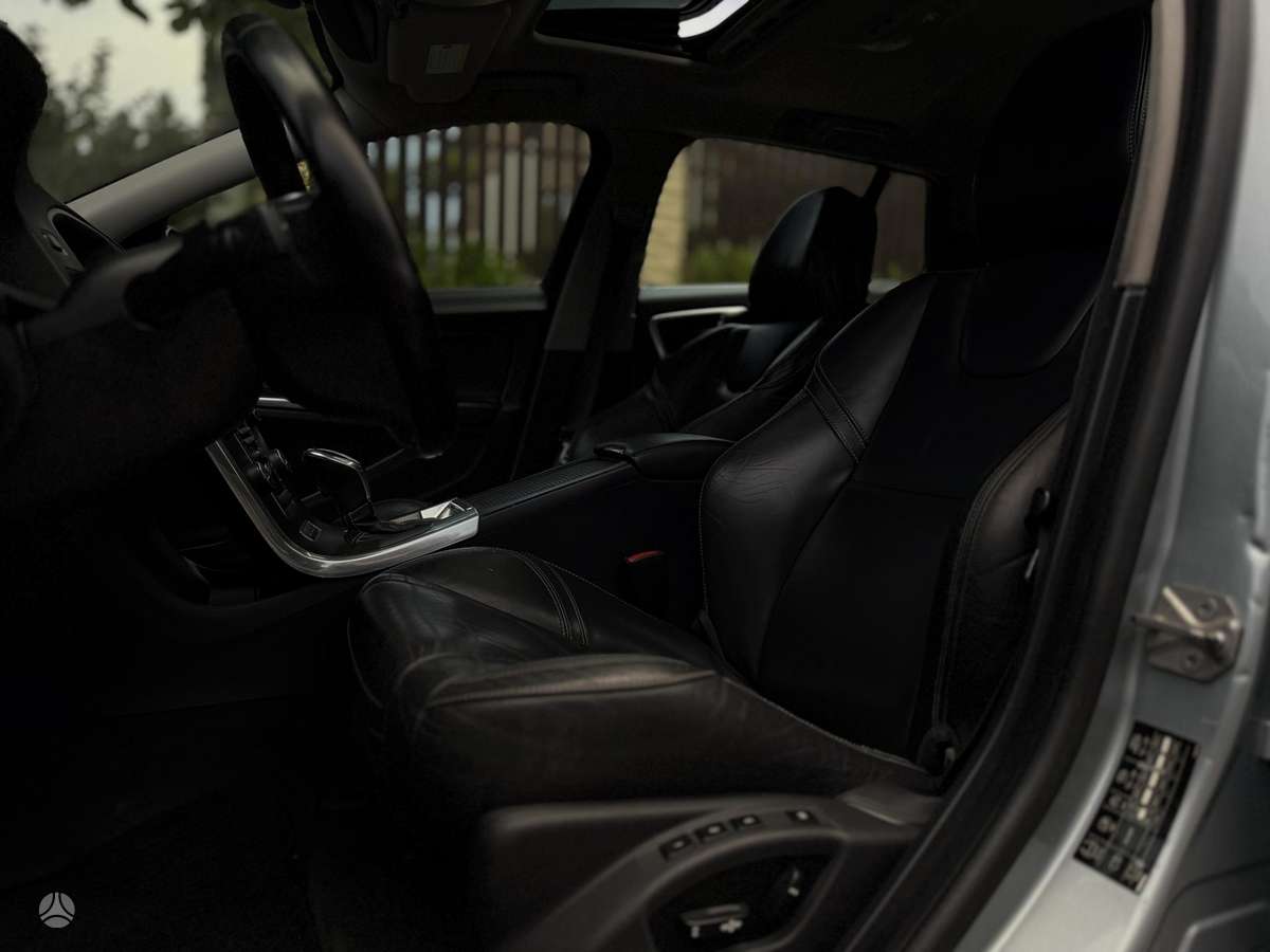 Volvo V60, 2.4 l., Универсал
