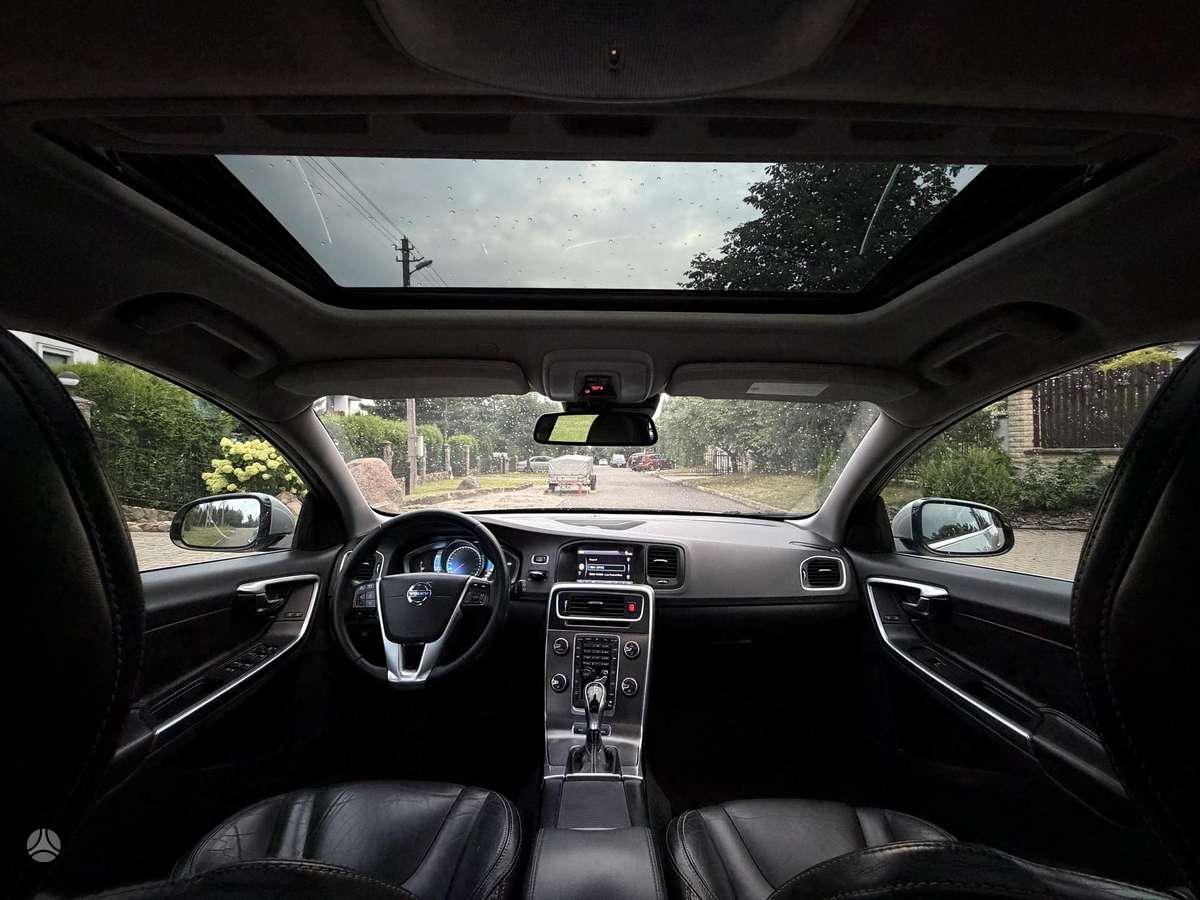 Volvo V60, 2.4 l., Универсал