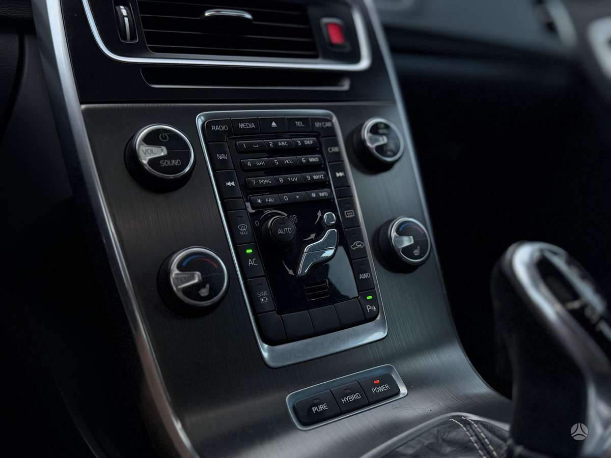 Volvo V60, 2.4 l., Универсал