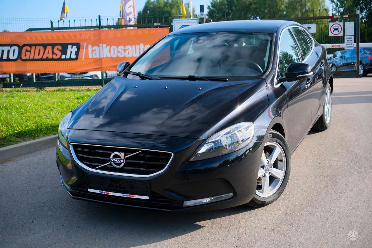 Volvo V40, 1.6 l., Хэтчбек