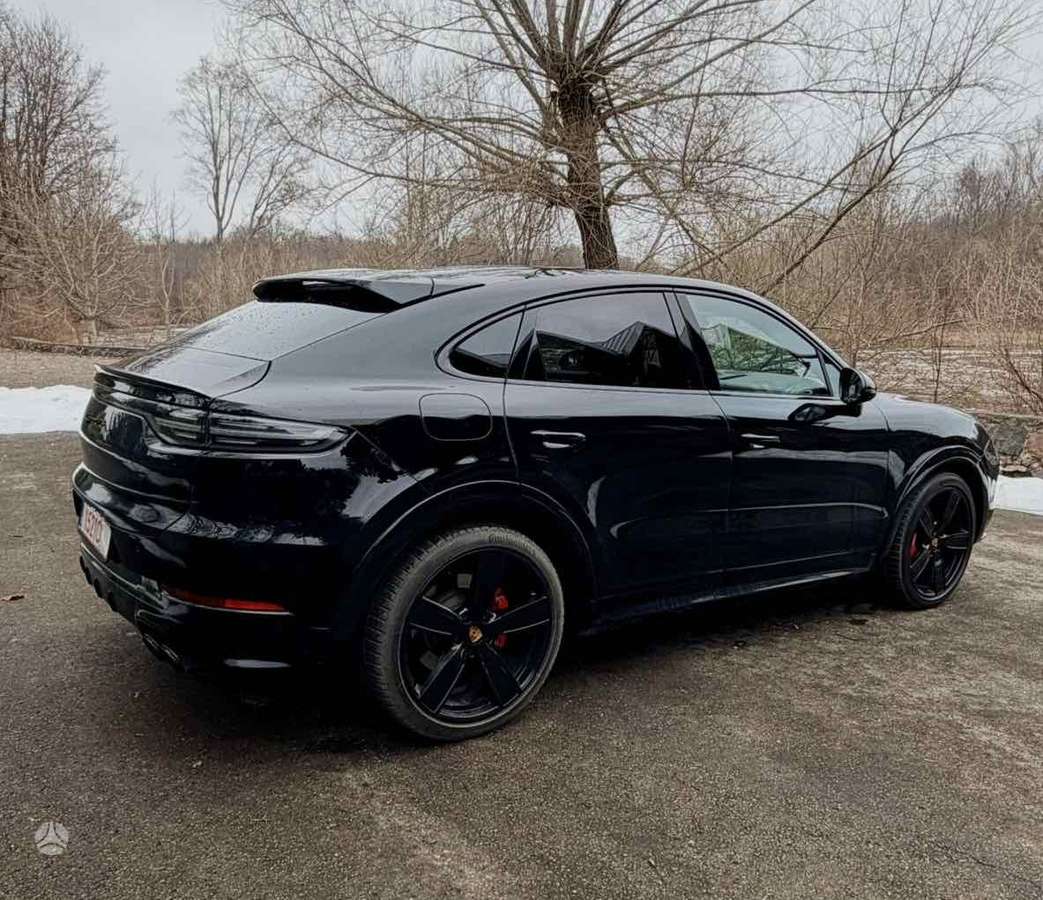 Porsche Cayenne Coupe - 7