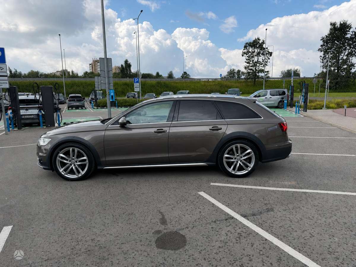 Audi A6 allroad, 3.0 l., Универсал