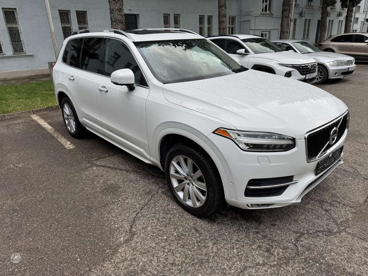 Volvo XC90, 2.0 l., off-road / crossover