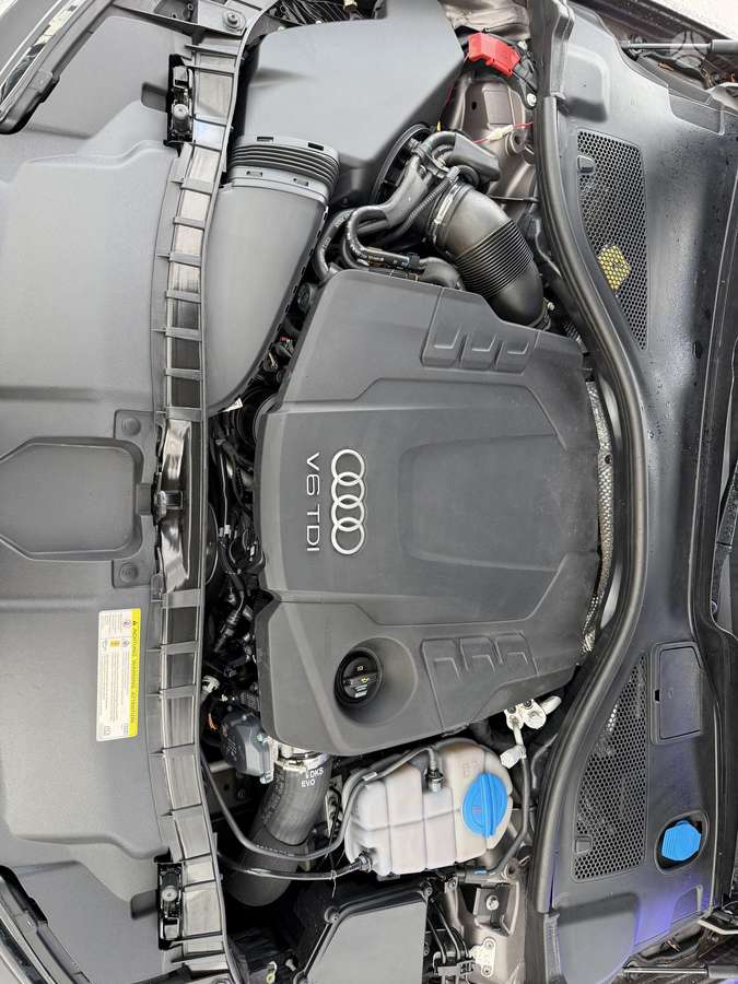 Audi A6 allroad, 3.0 l., Универсал