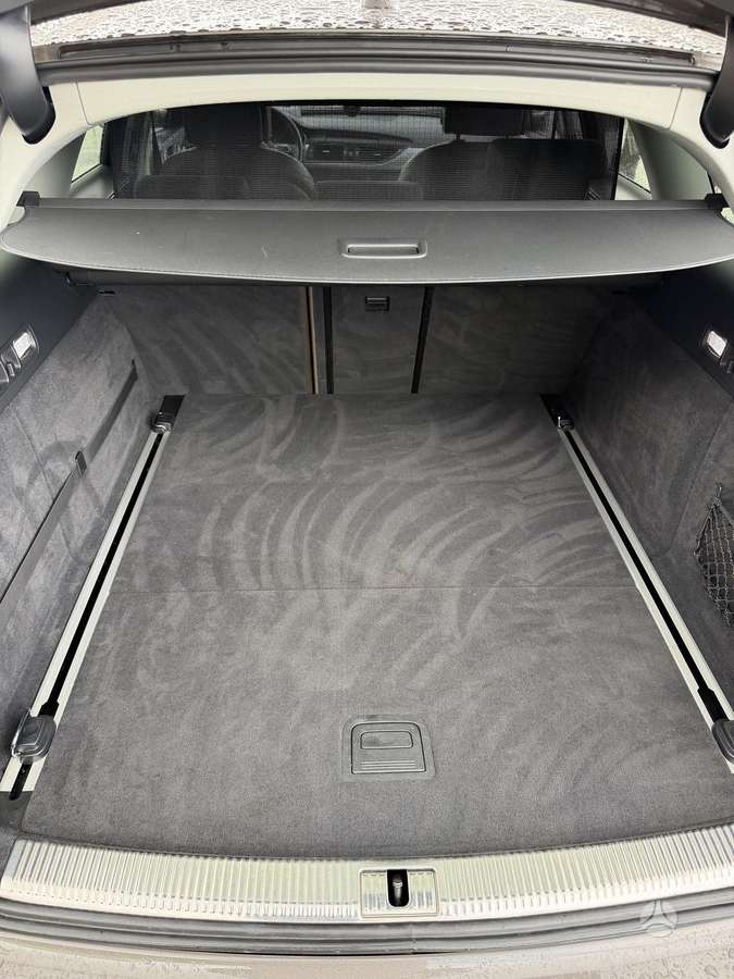 Audi A6 allroad, 3.0 l., Универсал