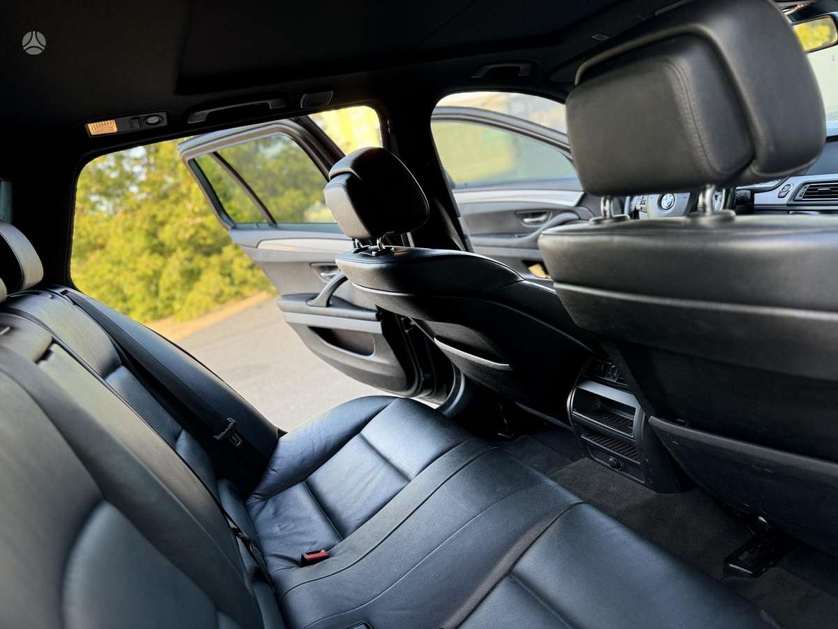 BMW 520, 2.0 l., wagon