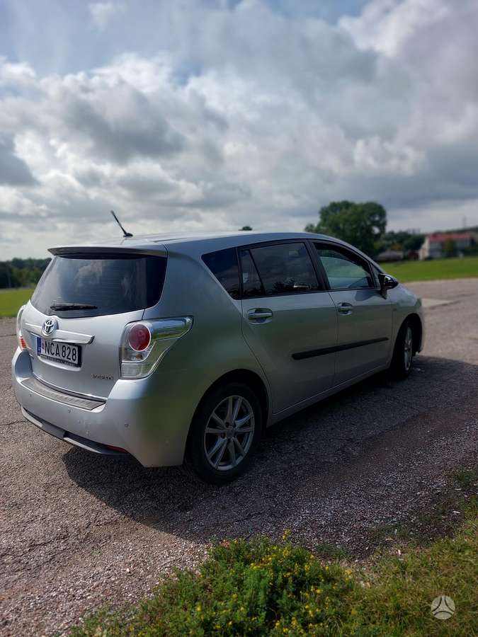 Toyota Verso - 12