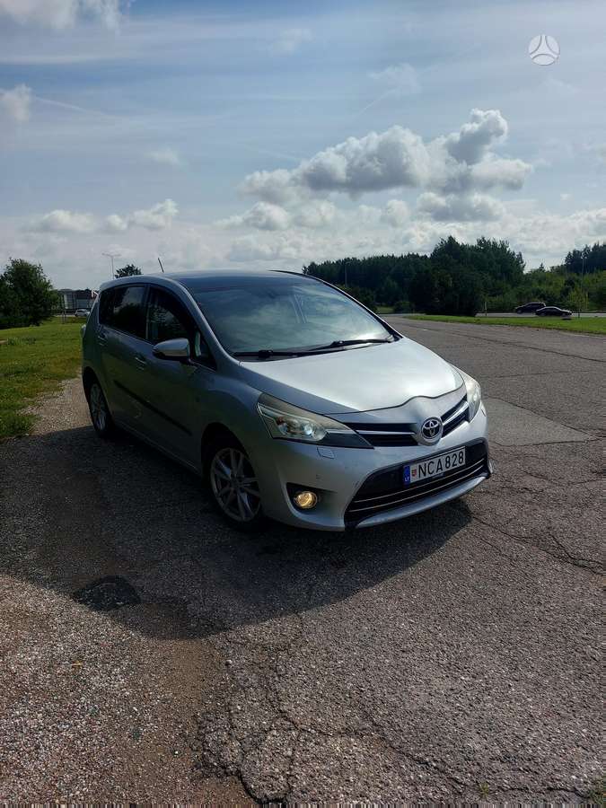 Toyota Verso - 9