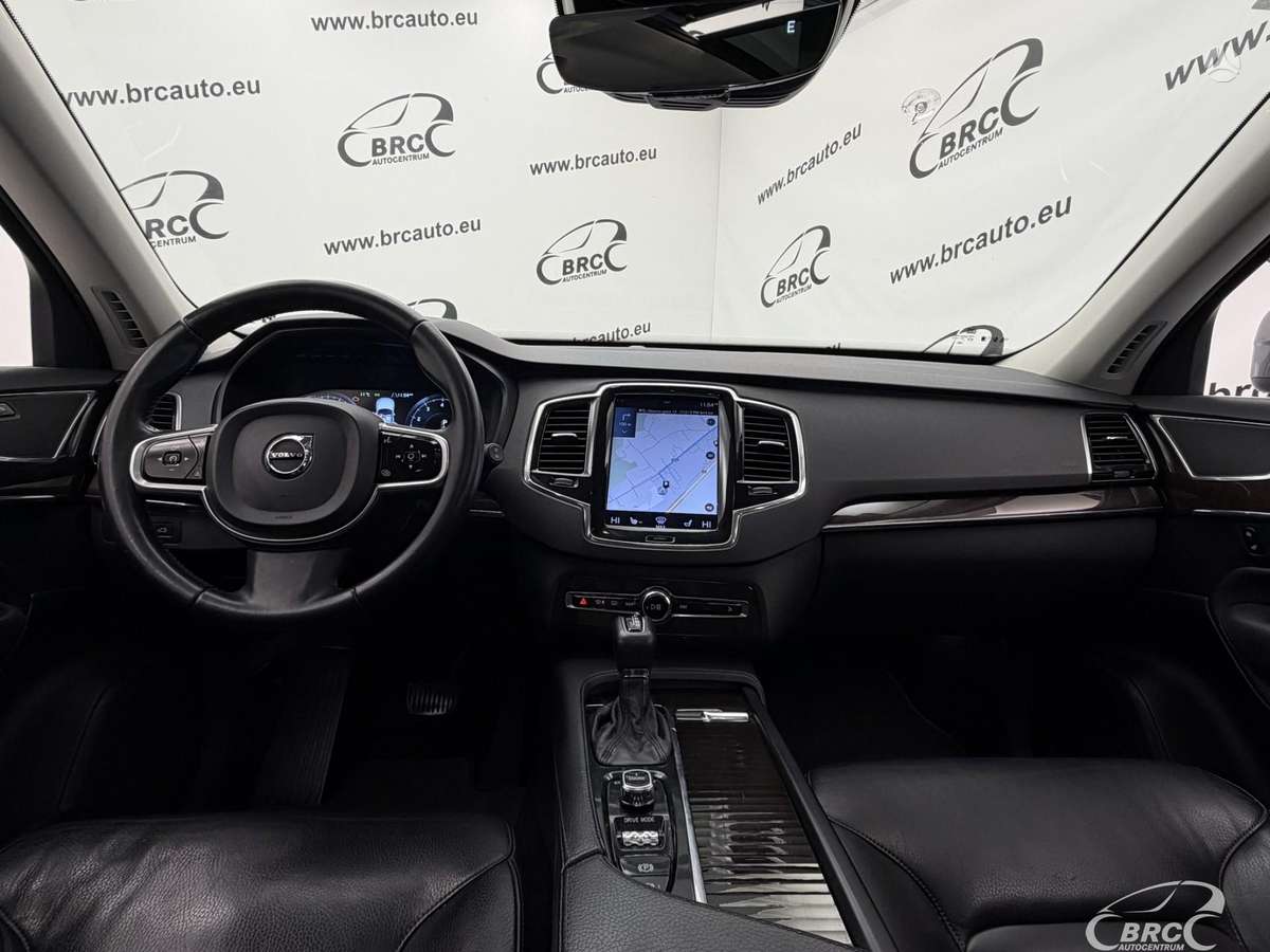 Volvo XC90 - 4