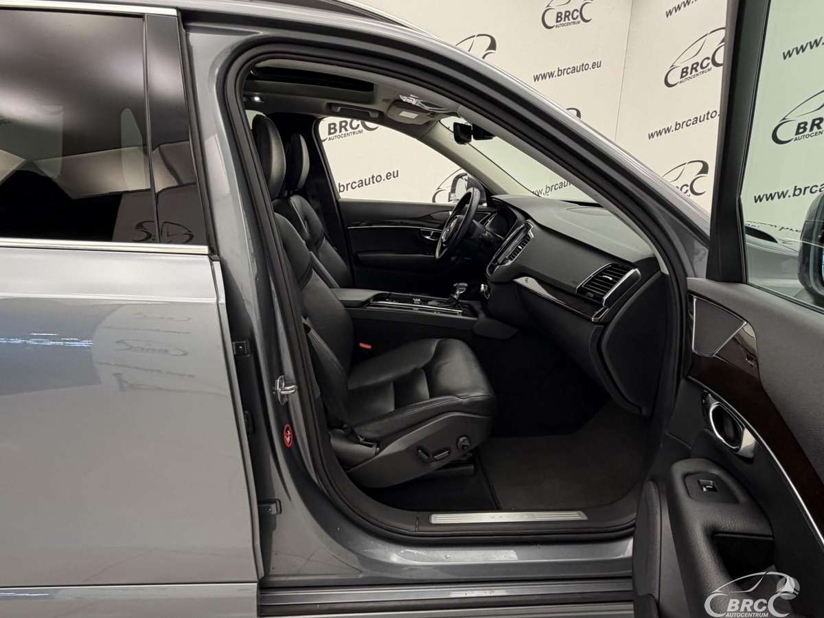 Volvo XC90 - 5