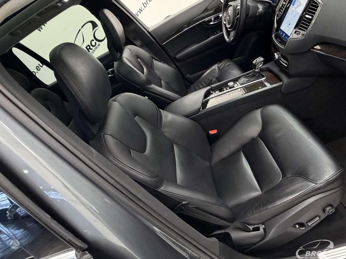 Volvo XC90 - 6
