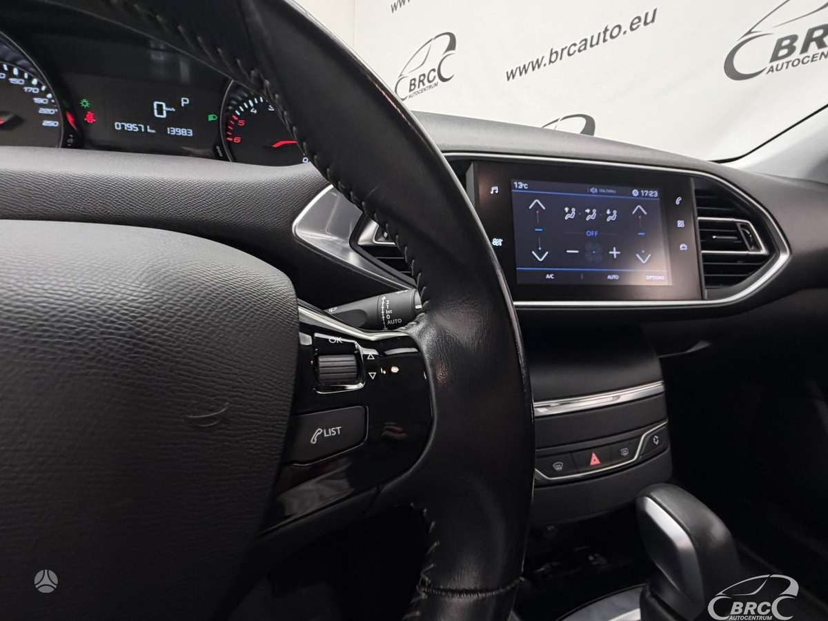 Peugeot 308, 1.6 l., Универсал