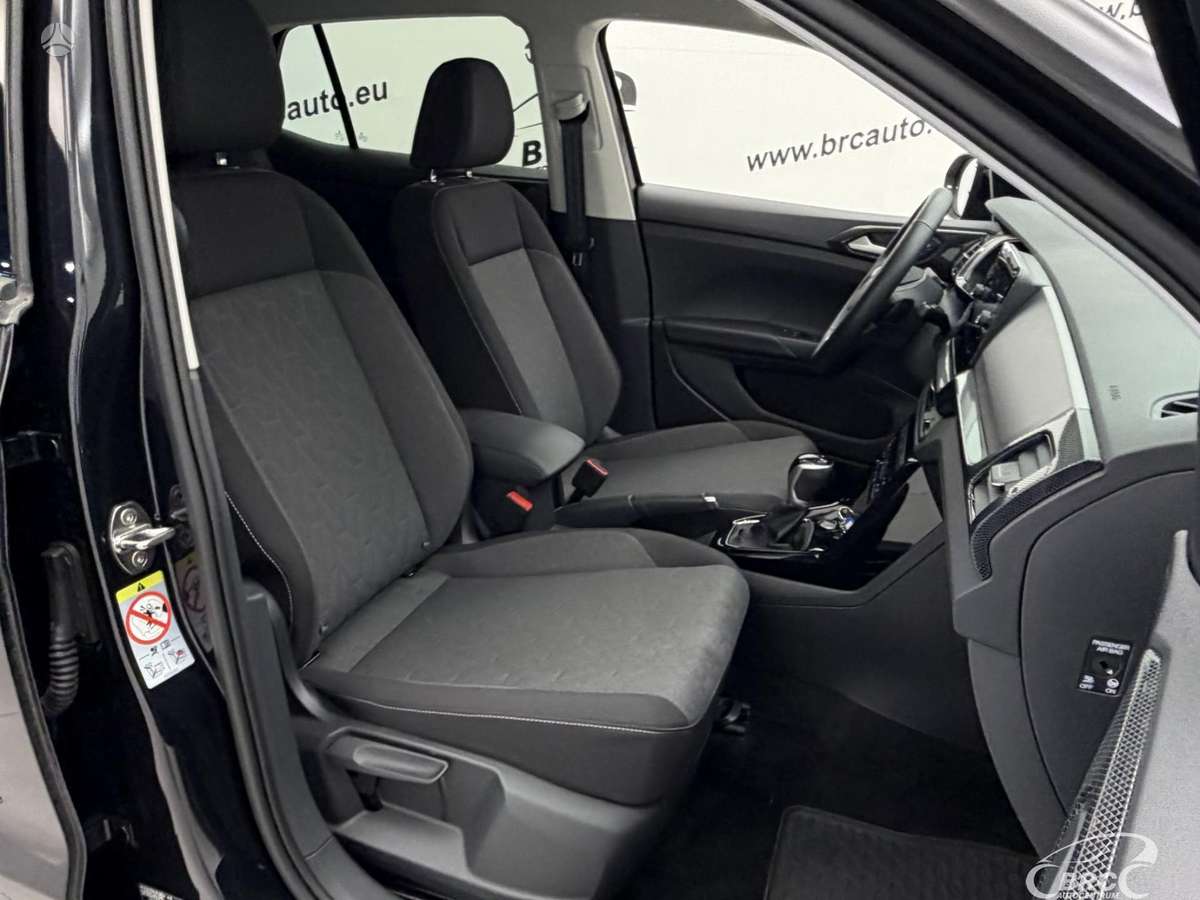 Volkswagen T-Cross - 9