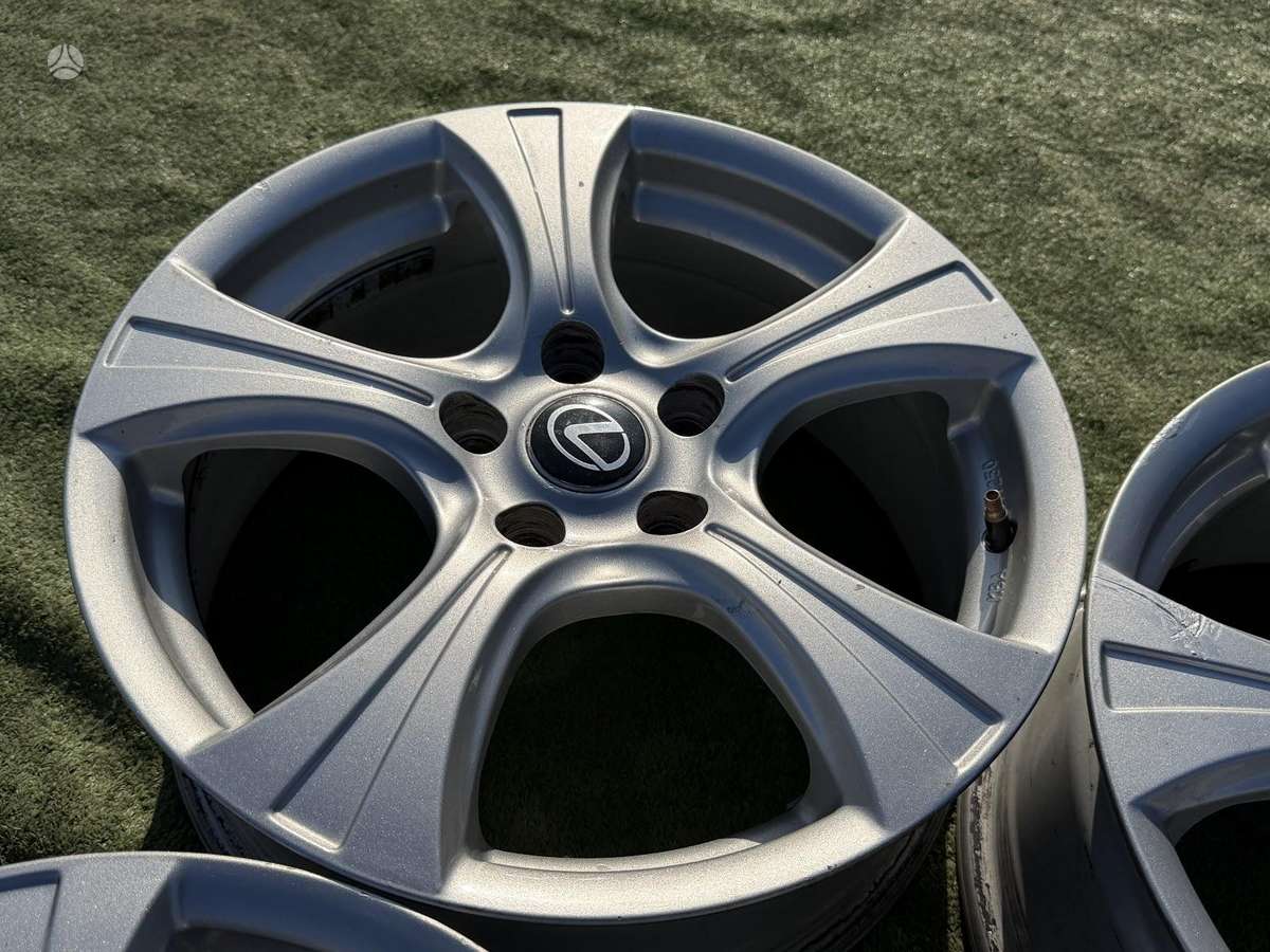 Lexus VOKISKI - 7J, ET45, легкосплавные , R17