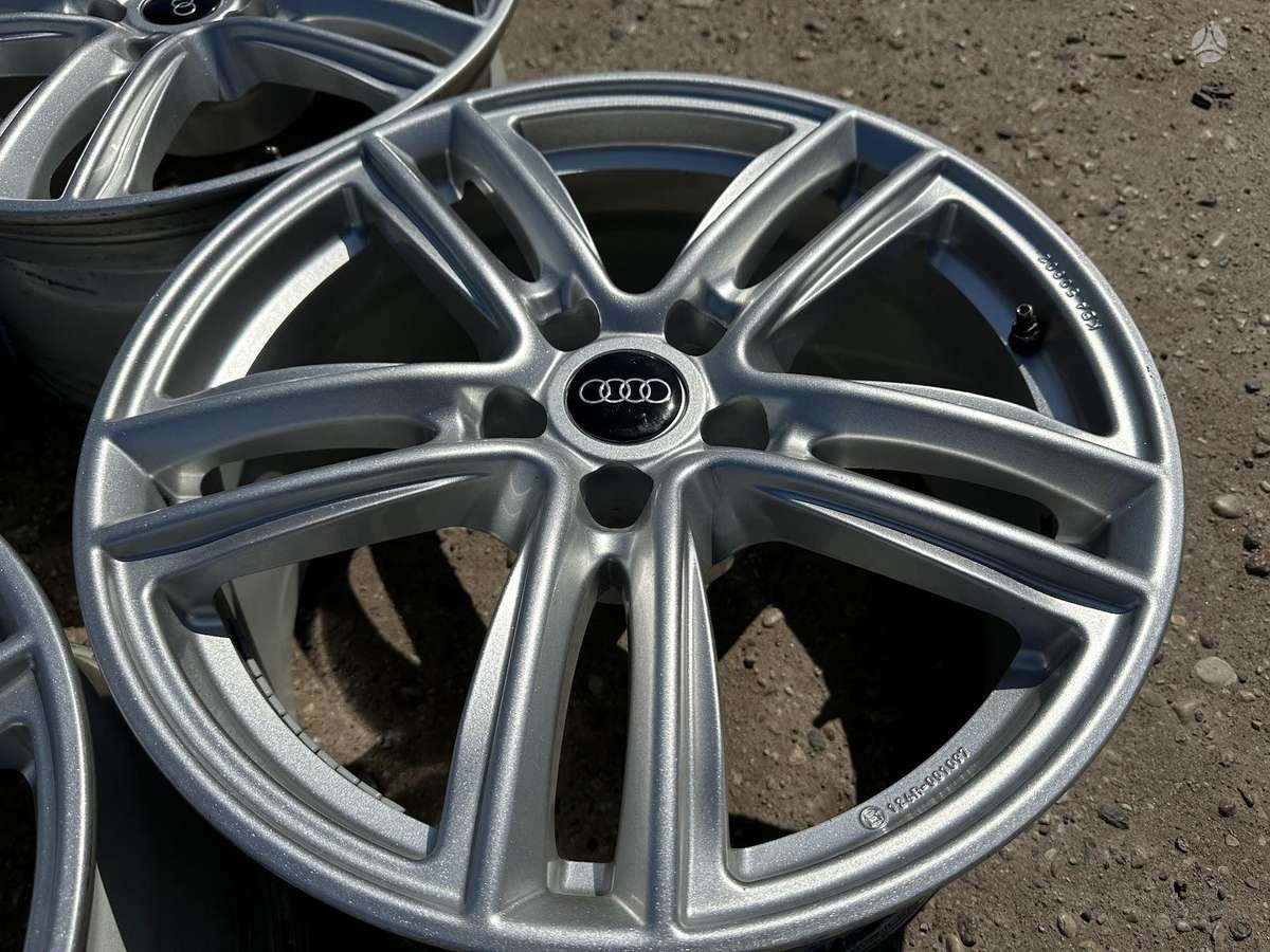 Audi VOKISKI - 7J, ET22, light alloy, R18