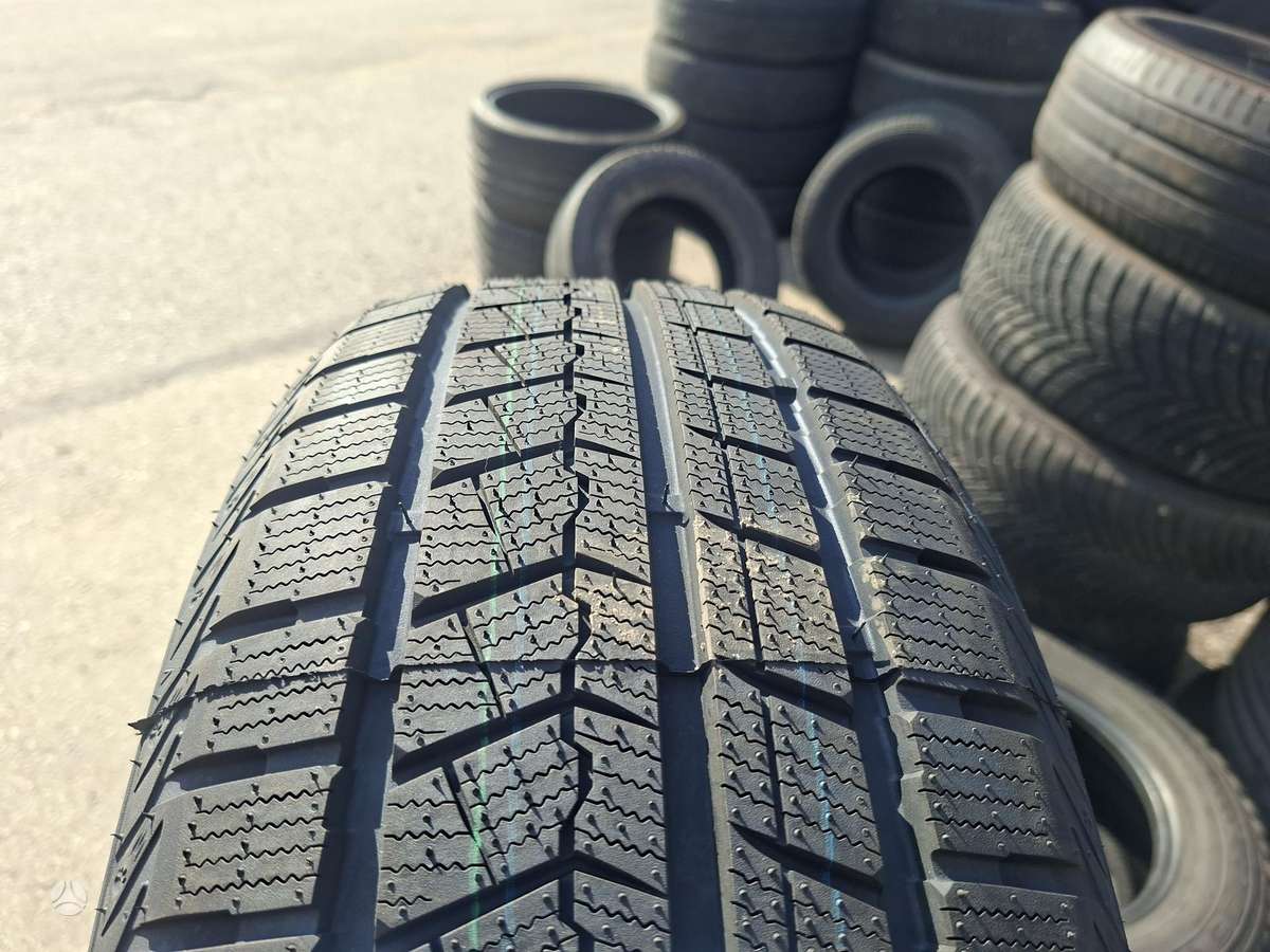 Zmax, зимние 215/55 R16