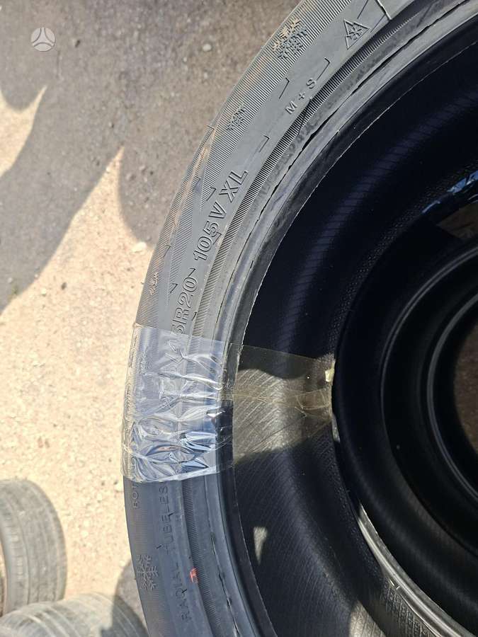 Zmax, žieminės 255/45 R20