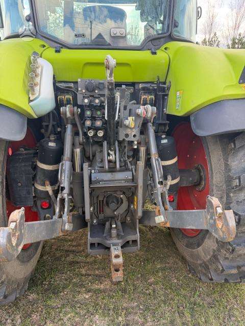 Claas Arion 440, тракторы
