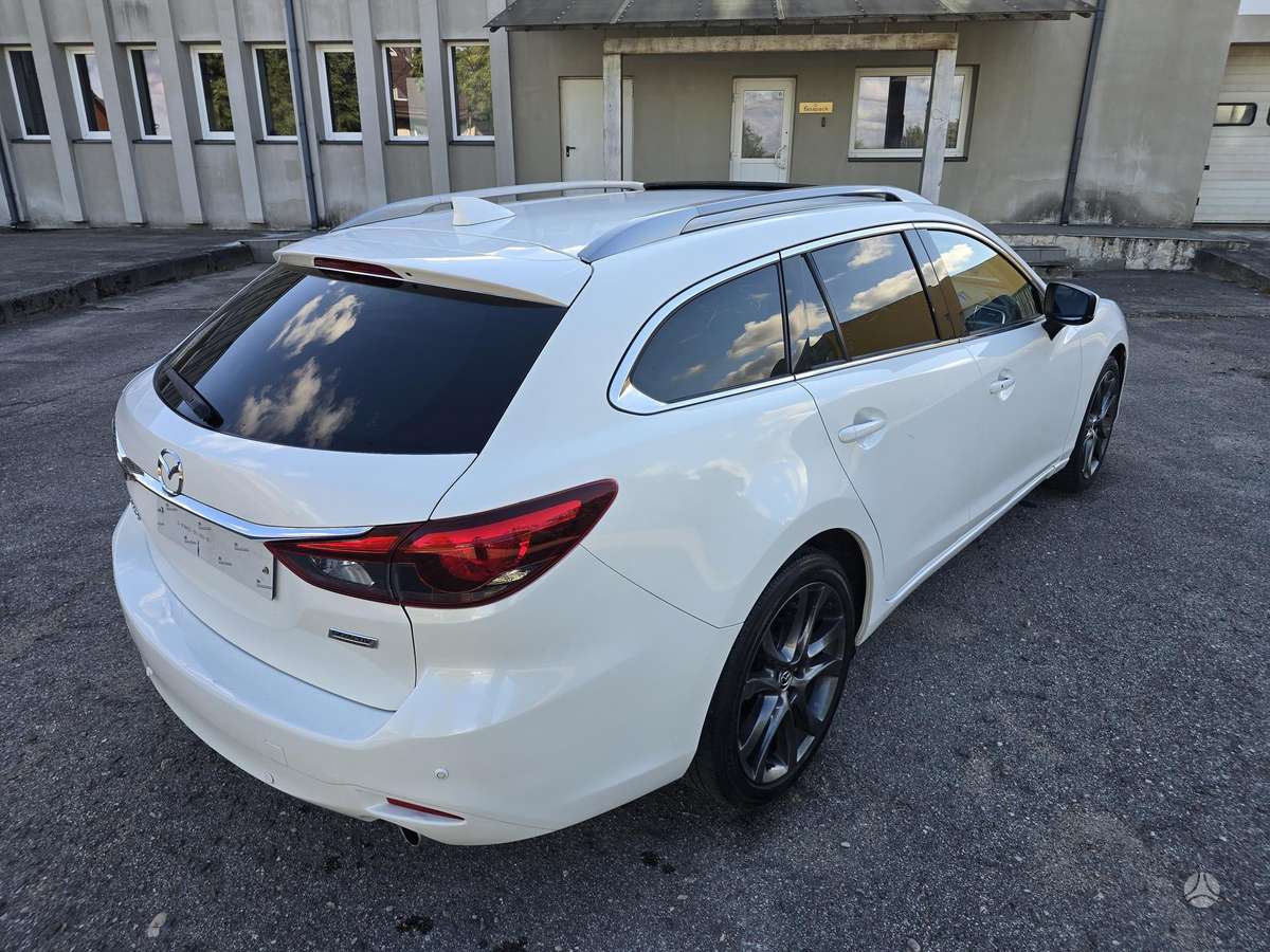 Mazda 6, 2.2 l., wagon