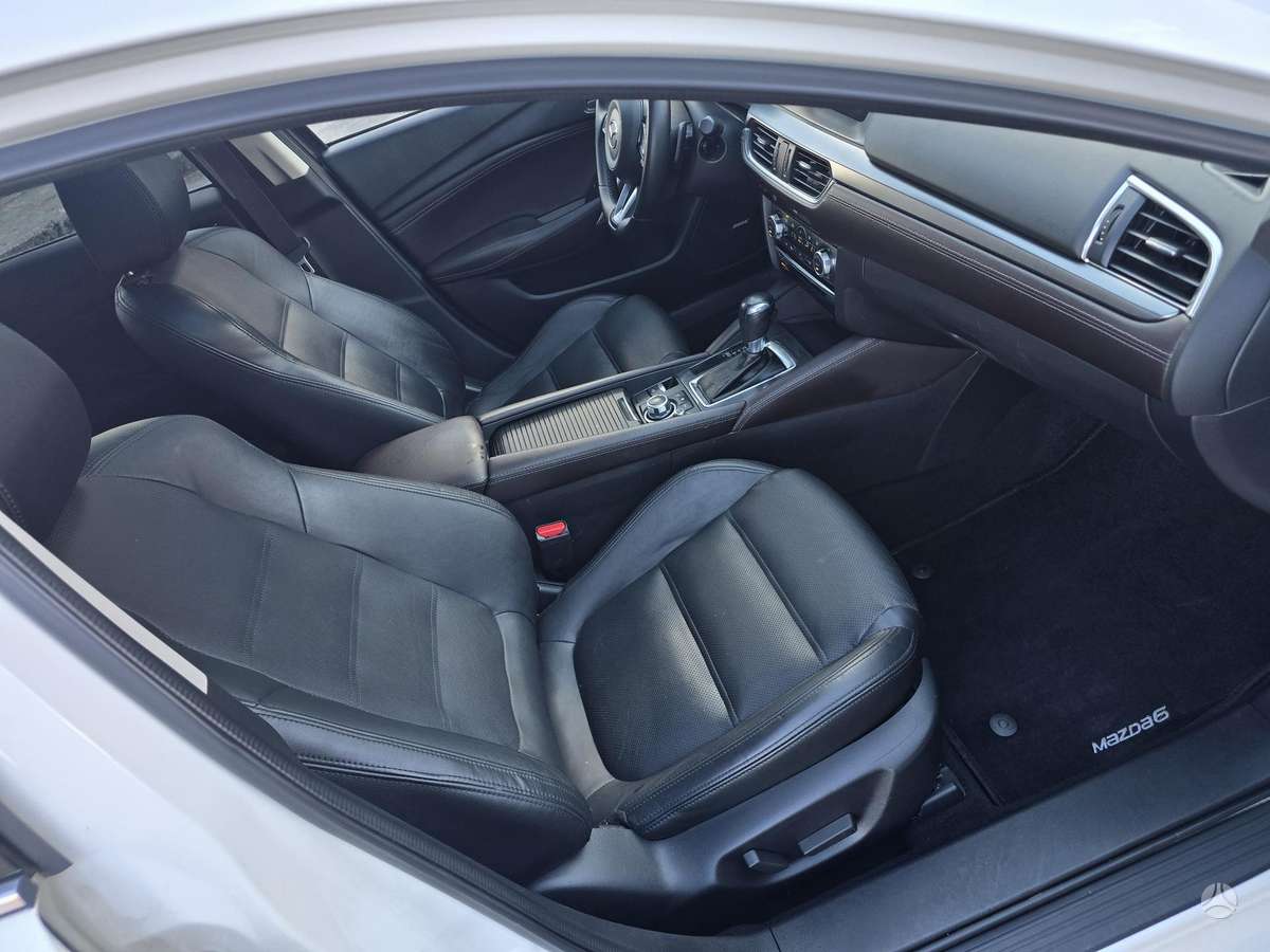 Mazda 6, 2.2 l., wagon