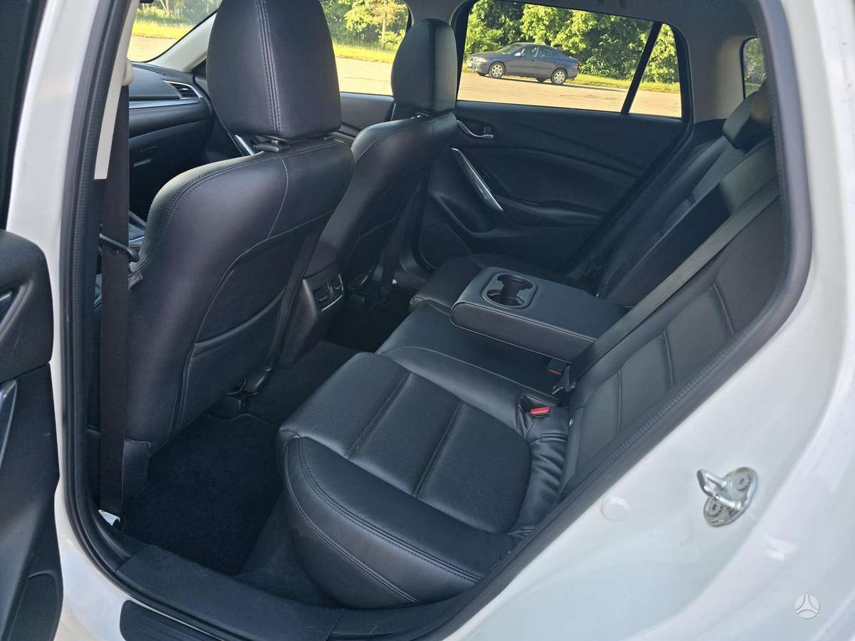 Mazda 6, 2.2 l., wagon