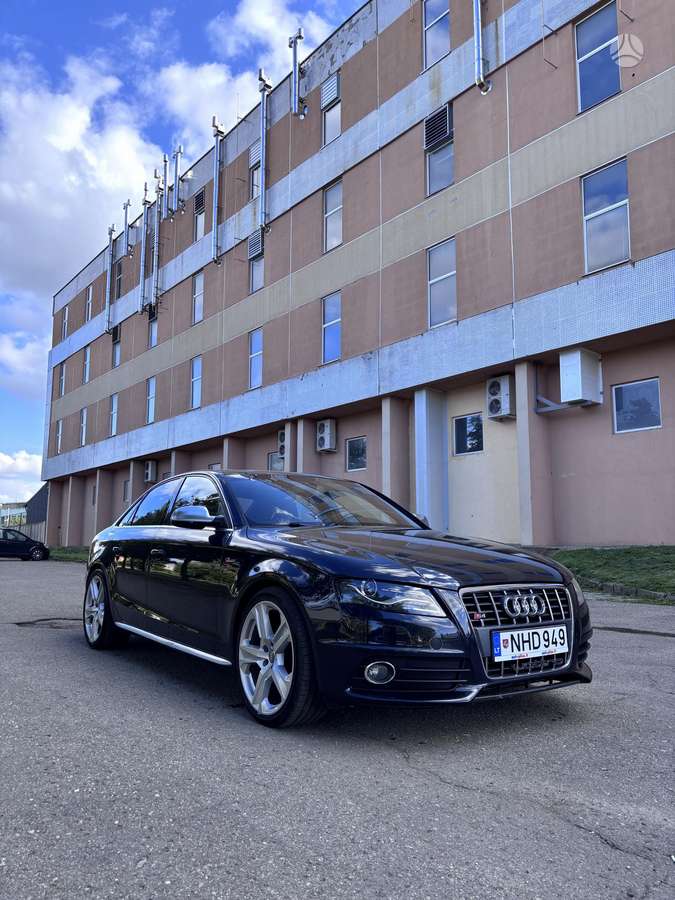 Audi S4, 3.0 l., Седан