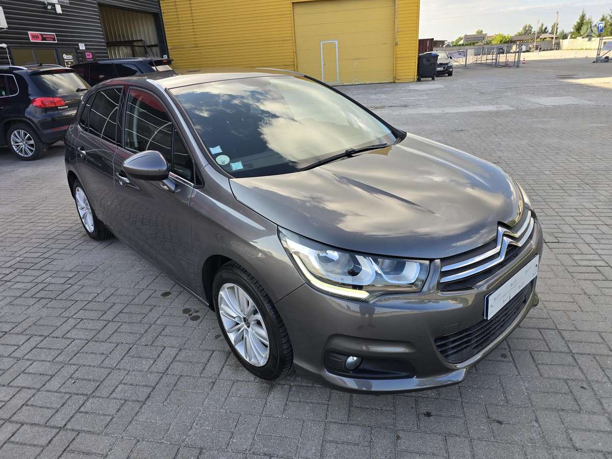 Citroen C4, 1.6 l., hatchback