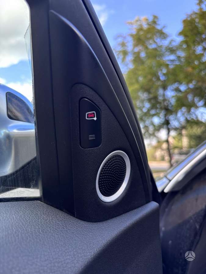 Audi S4, 3.0 l., Седан
