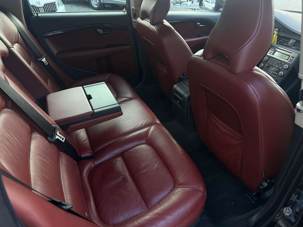 Volvo V70, 2.4 l., Универсал