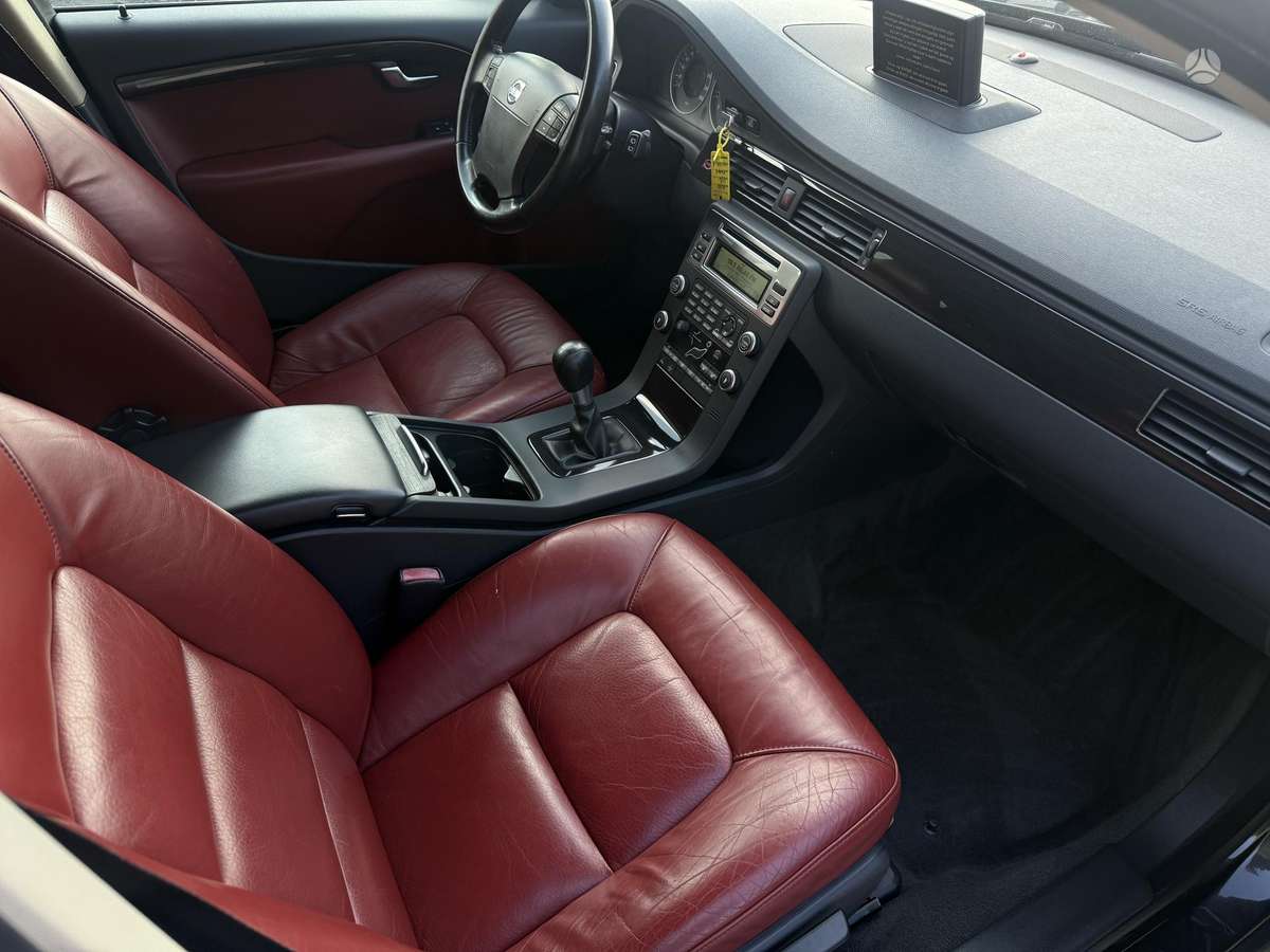Volvo V70, 2.4 l., Универсал