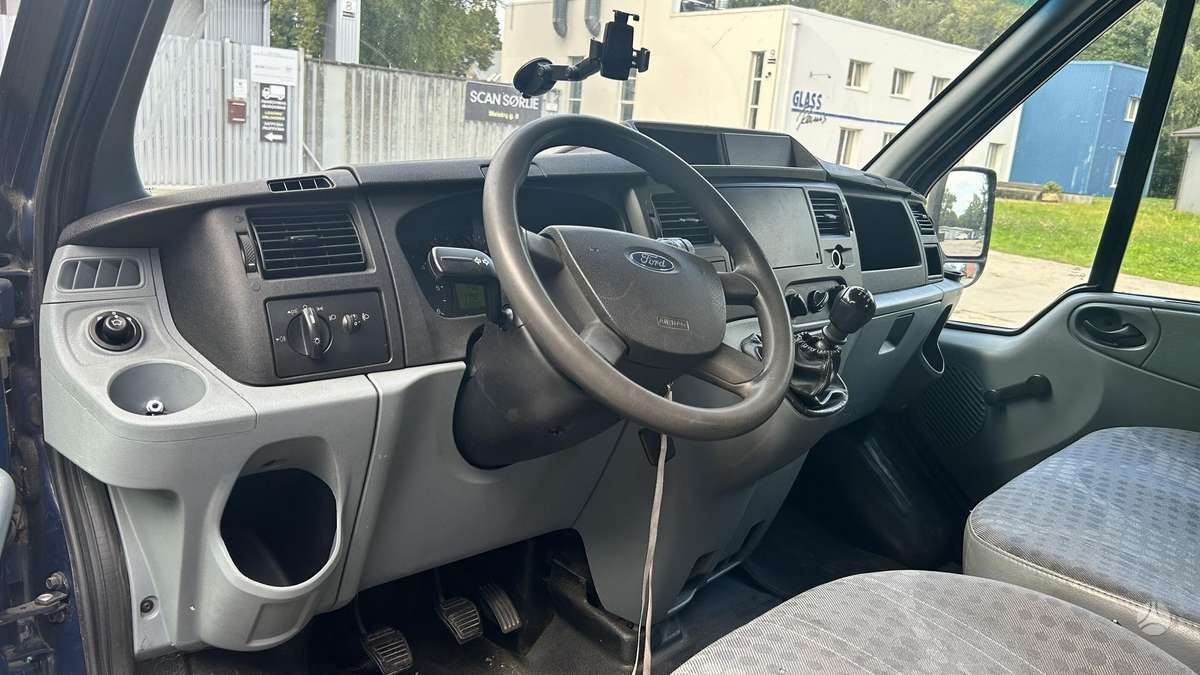 Ford Tranzit, автовозы