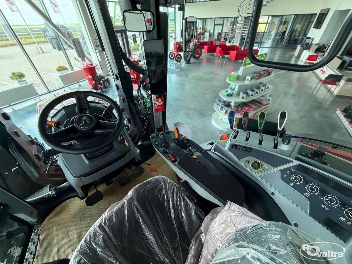Valtra N155A, тракторы