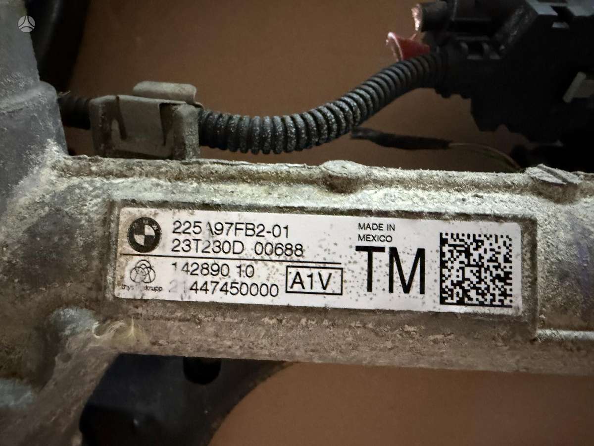 BMW X7 kėbulo dalys
