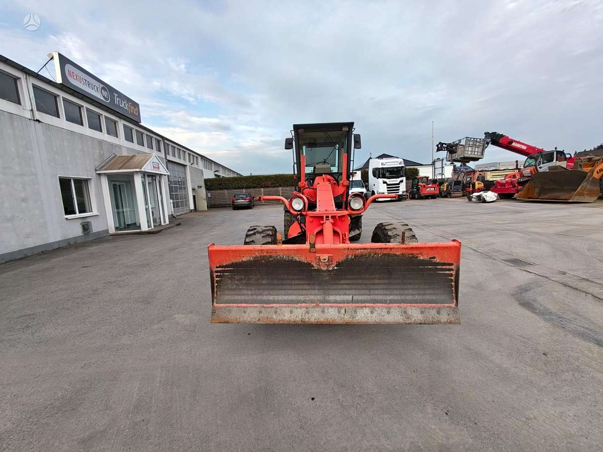 O&K F106.6, grader