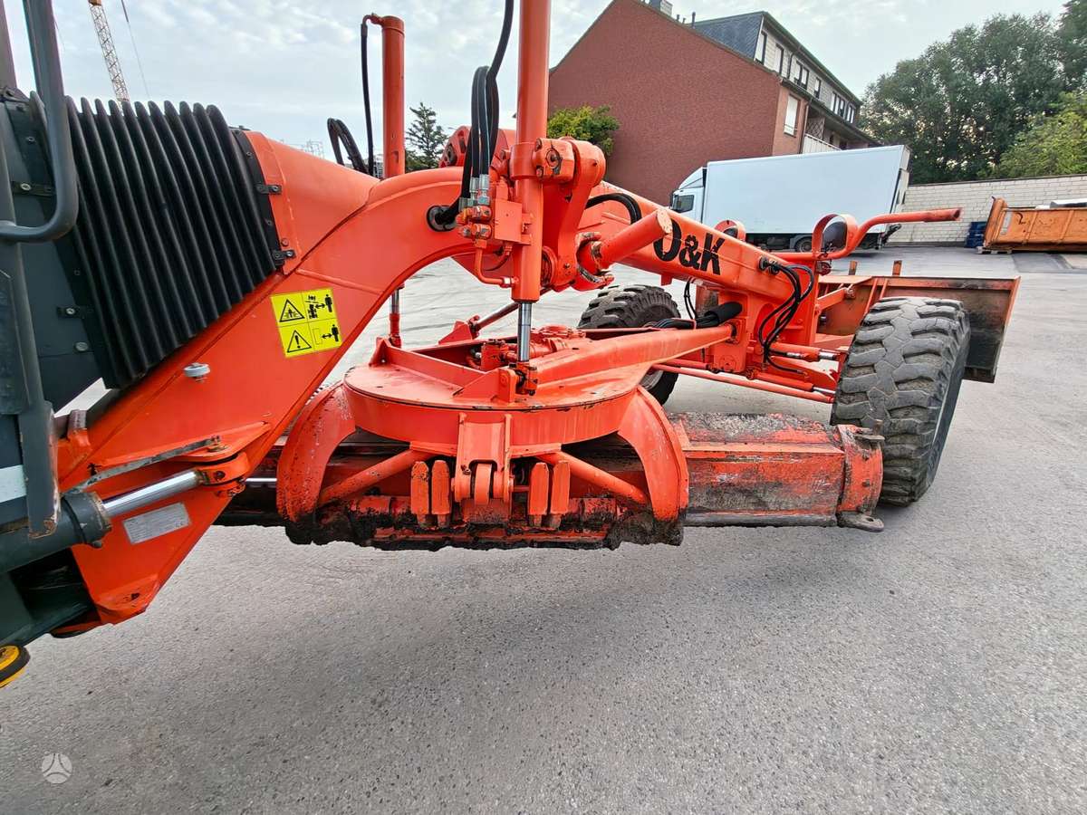 O&K F106.6, grader
