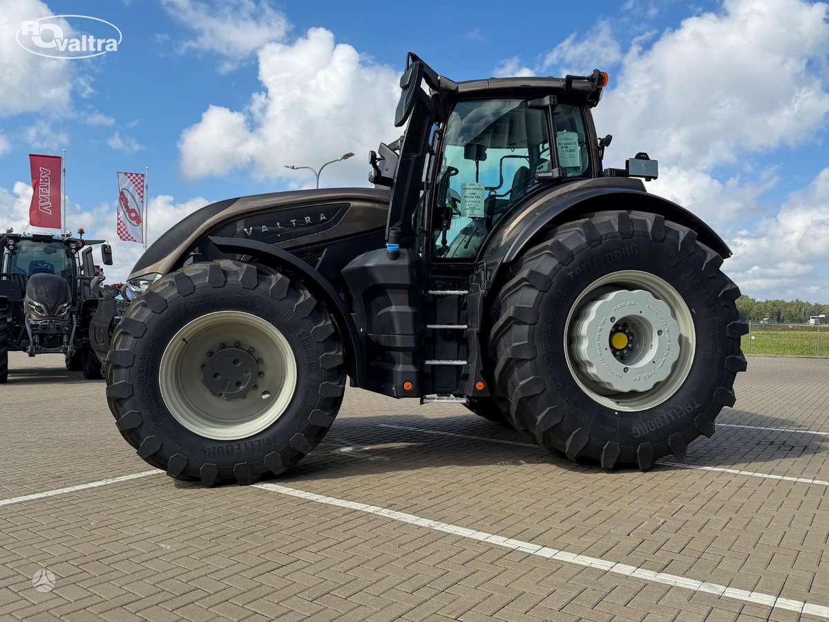 Valtra S416, traktoriai