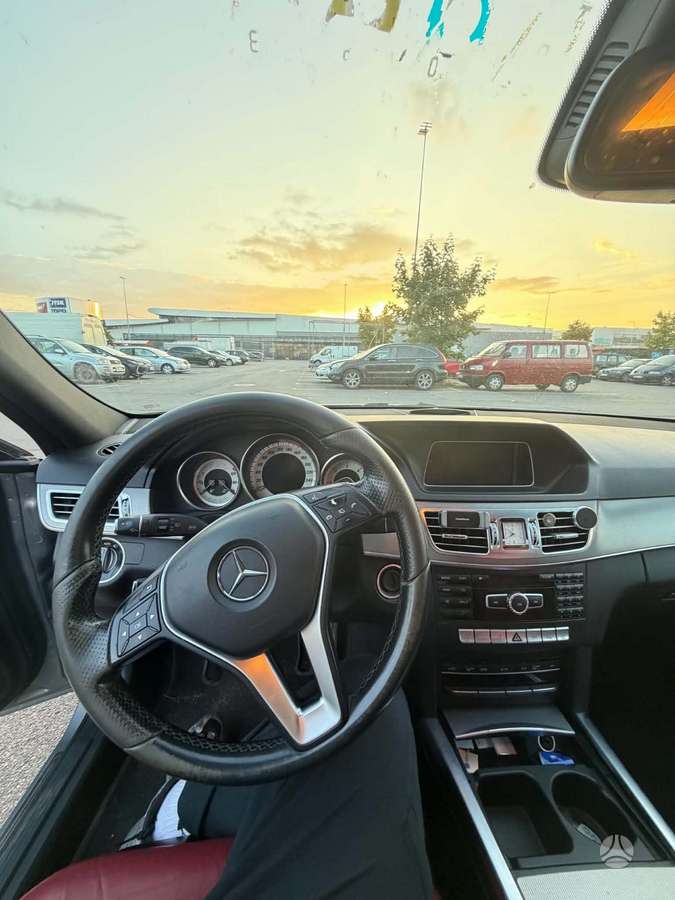 Mercedes-Benz E250, 2.1 l., Универсал